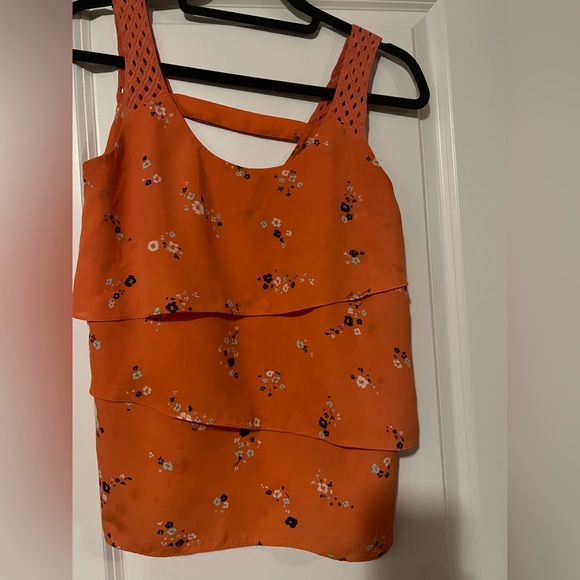 Women blouse - Picture 1 of 3